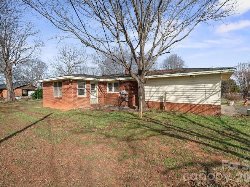 766 Hephzibah Church Road, Crouse, NC 28033.  MLS# CAR4347504, YatesRealty ID 8772. 