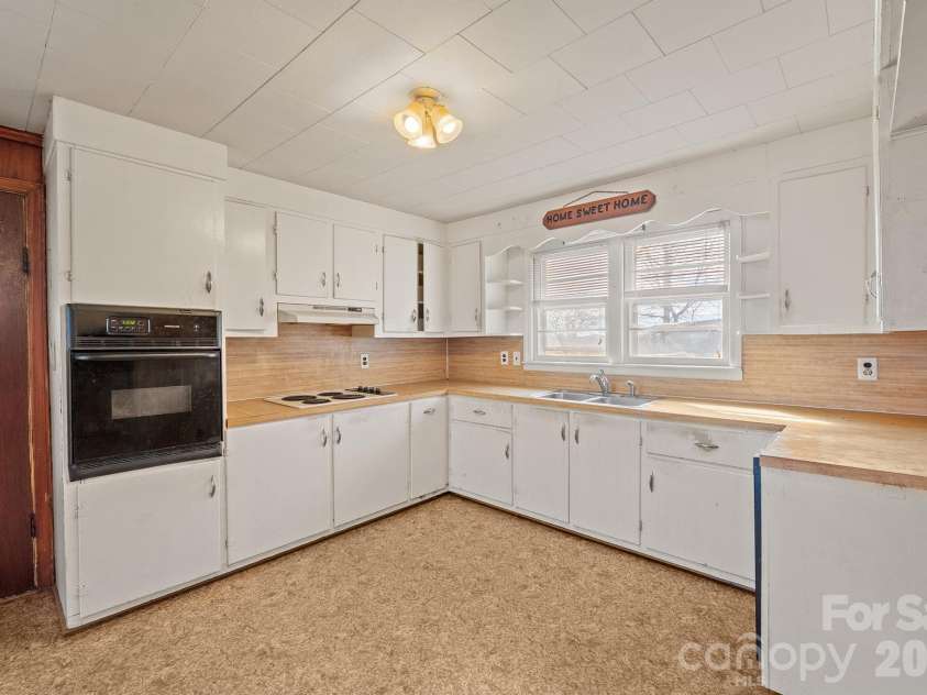 766 Hephzibah Church Road, Crouse, NC 28033.  MLS# CAR4347504, YatesRealty ID 8772. 