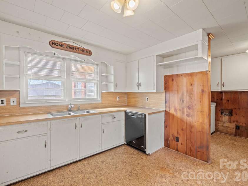 766 Hephzibah Church Road, Crouse, NC 28033.  MLS# CAR4347504, YatesRealty ID 8772. 