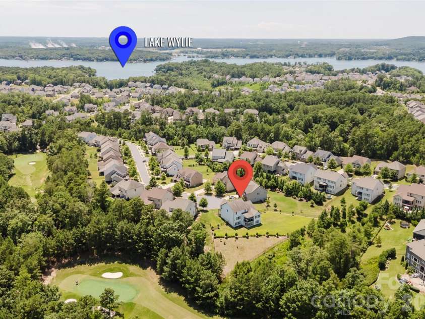 15431 Cimarron Hills Lane, Charlotte, NC 28278.  MLS# CAR4298385, YatesRealty ID 8774. 