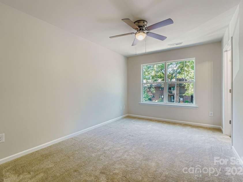 1758 J Julian Lane, Charlotte, NC 28208.  MLS# CAR4213076, YatesRealty ID 8774. 