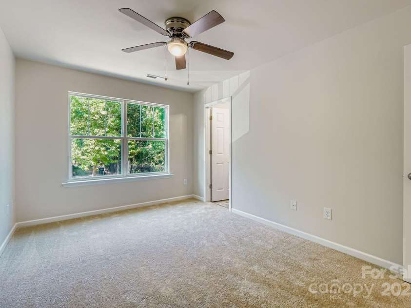 1758 J Julian Lane, Charlotte, NC 28208.  MLS# CAR4213076, YatesRealty ID 8774. 