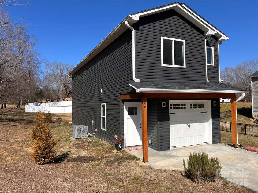 190 Honeycutt Drive, Connelly Springs, NC 28612.  MLS# CAR4246130, YatesRealty ID 8776. 