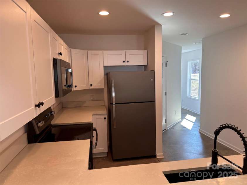 190 Honeycutt Drive, Connelly Springs, NC 28612.  MLS# CAR4246130, YatesRealty ID 8776. 
