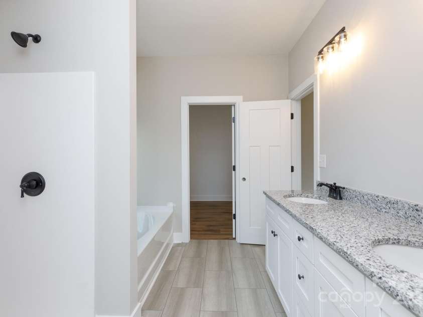 2364 Valley Meadows Drive, York, SC 29745.  MLS# CAR4220610, YatesRealty ID 8777. 