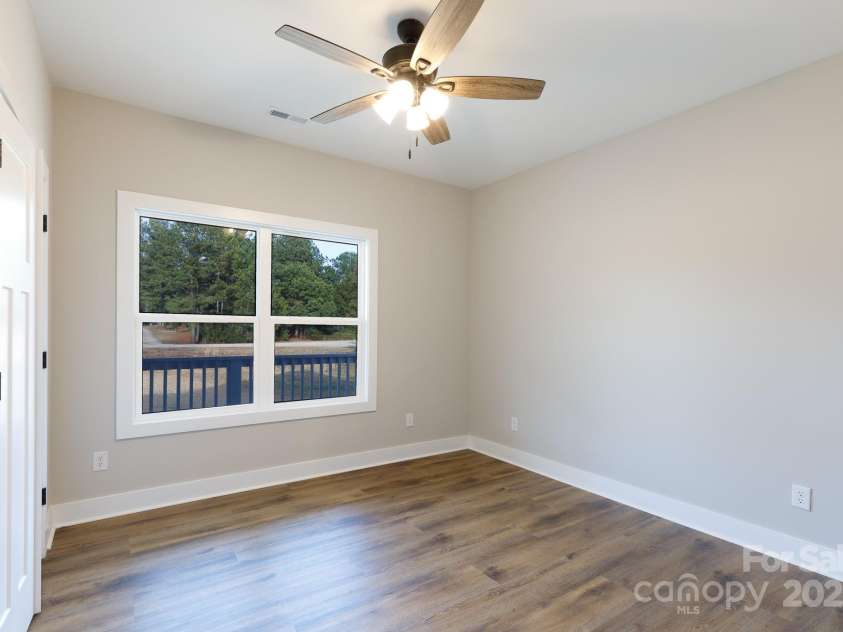 2364 Valley Meadows Drive, York, SC 29745.  MLS# CAR4220610, YatesRealty ID 8777. 