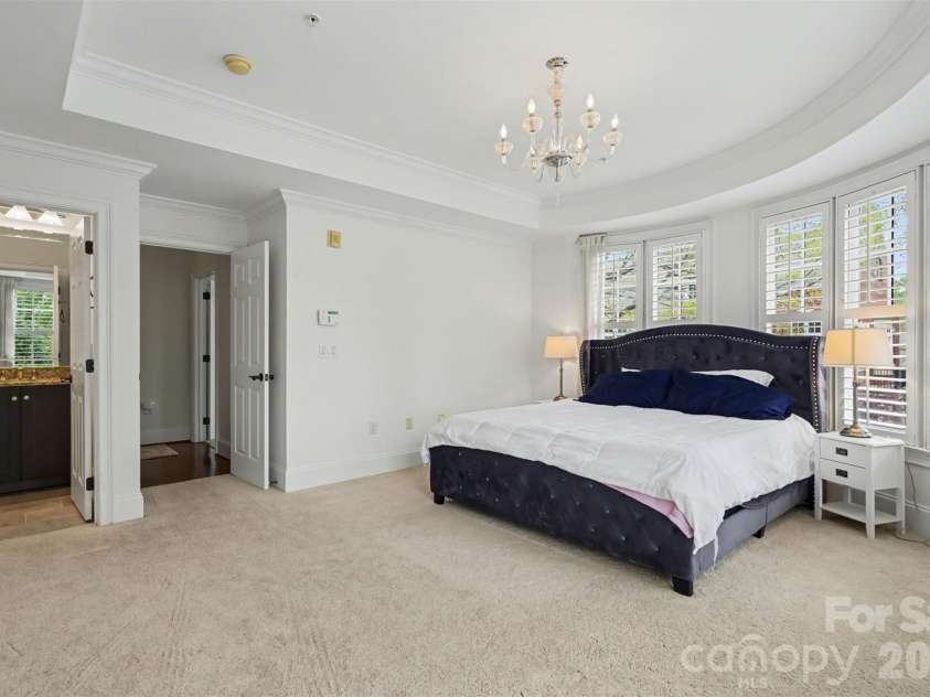 6705 Louisburg Square Lane, Charlotte, NC 28210.  MLS# CAR4363581, YatesRealty ID 8777. 