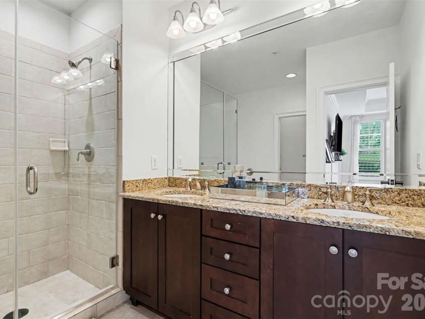 6705 Louisburg Square Lane, Charlotte, NC 28210.  MLS# CAR4363581, YatesRealty ID 8777. 