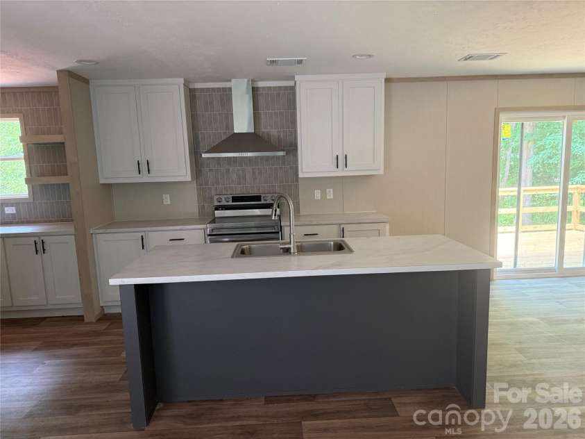 2468 Bonnie Glen, Clover, SC 29710.  MLS# CAR4328360, YatesRealty ID 8778. 