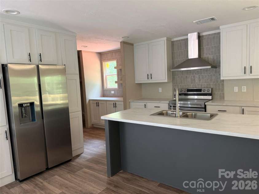 2468 Bonnie Glen, Clover, SC 29710.  MLS# CAR4328360, YatesRealty ID 8778. 