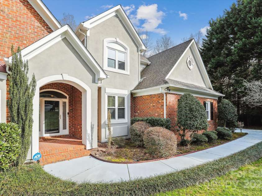 3536 Wylie Meadow Lane, Charlotte, NC 28269.  MLS# CAR4221929, YatesRealty ID 8779. 