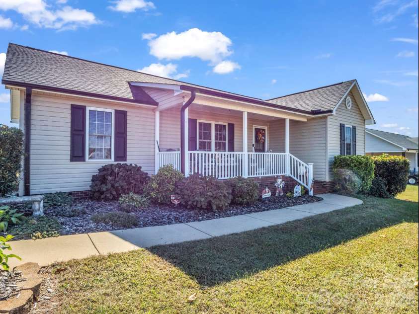 3817 Spike Lane, Vale, NC 28168.  MLS# CAR4285532, YatesRealty ID 8779. 