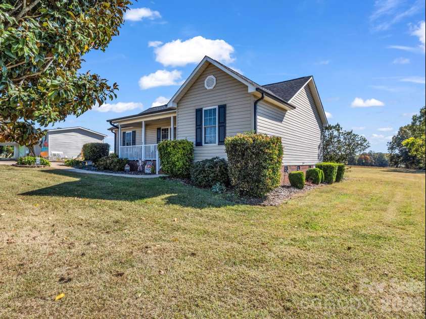 3817 Spike Lane, Vale, NC 28168.  MLS# CAR4285532, YatesRealty ID 8779. 