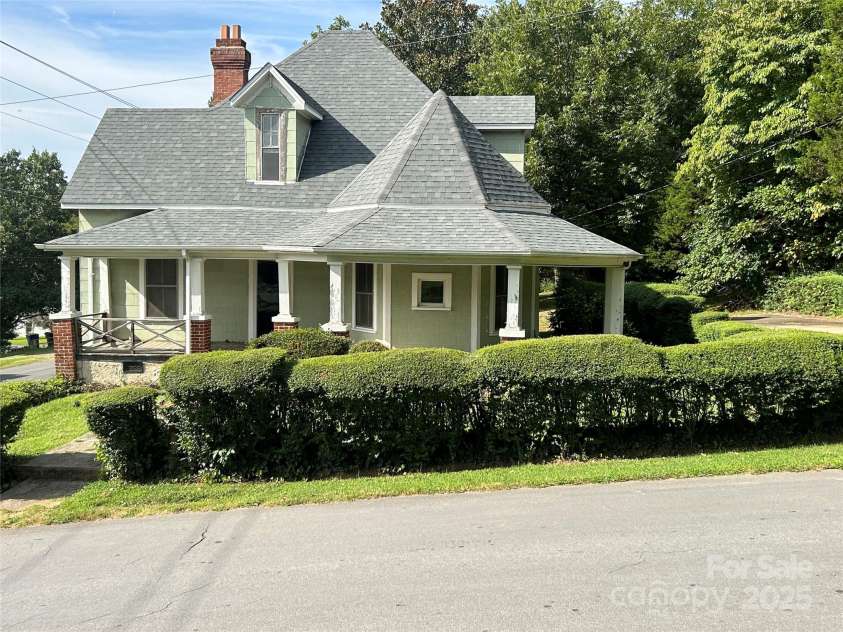 1003 Lundix Street, Albemarle, NC 28001.  MLS# CAR4296762, YatesRealty ID 878. 