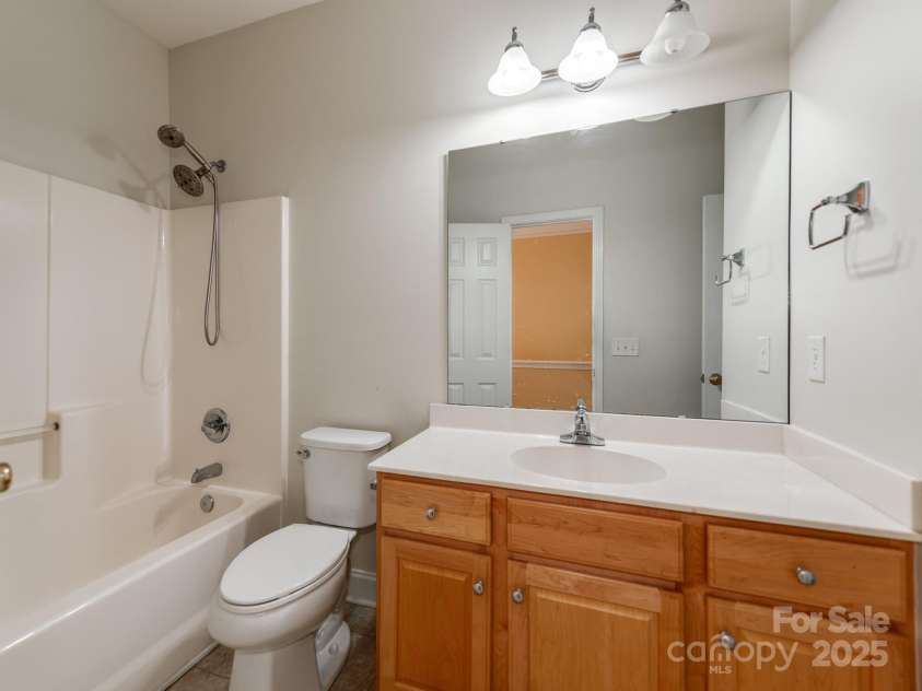 533 Montgrove Place, Concord, NC 28027.  MLS# CAR4255998, YatesRealty ID 878. 2nd Bath Upstairs