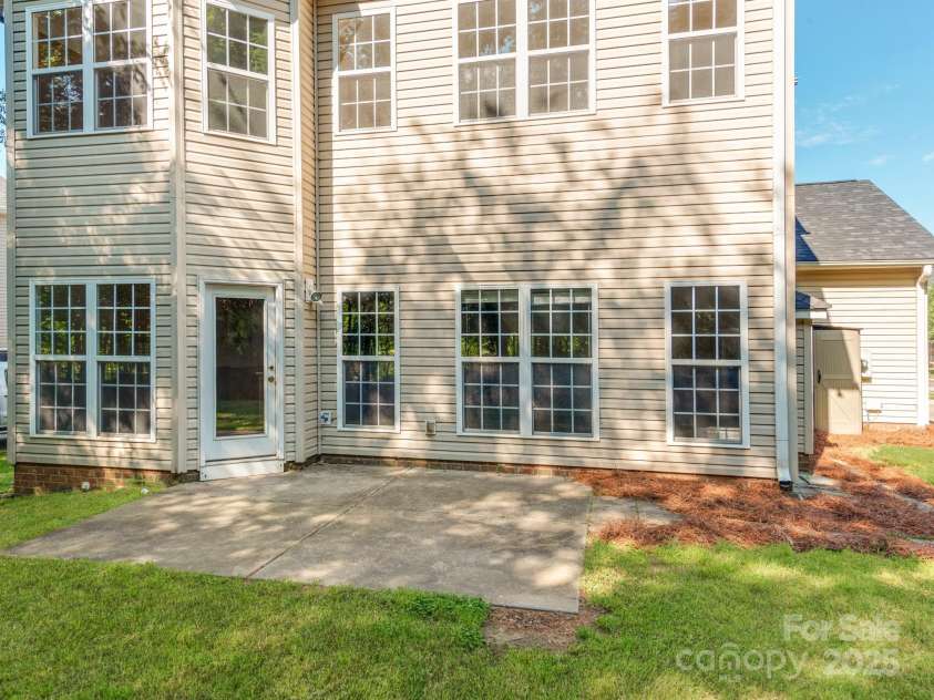 533 Montgrove Place, Concord, NC 28027.  MLS# CAR4255998, YatesRealty ID 878. 