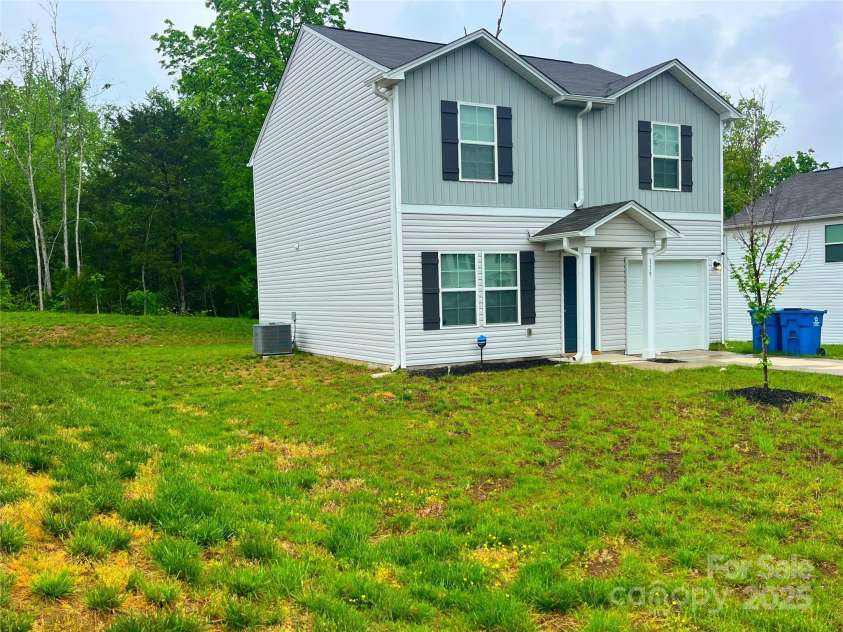 119 Brookview Court, Mocksville, NC 27028.  MLS# CAR4250980, YatesRealty ID 8780. 