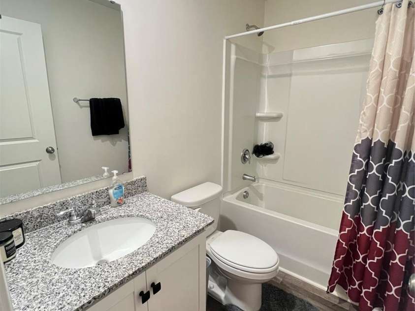 119 Brookview Court, Mocksville, NC 27028.  MLS# CAR4250980, YatesRealty ID 8780. Upper Level Full Bathroom