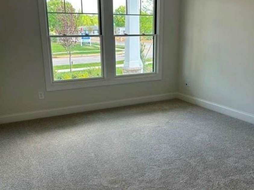 3060 Five Creek Road, Charlotte, NC 28213.  MLS# CAR4311064, YatesRealty ID 8780. 
