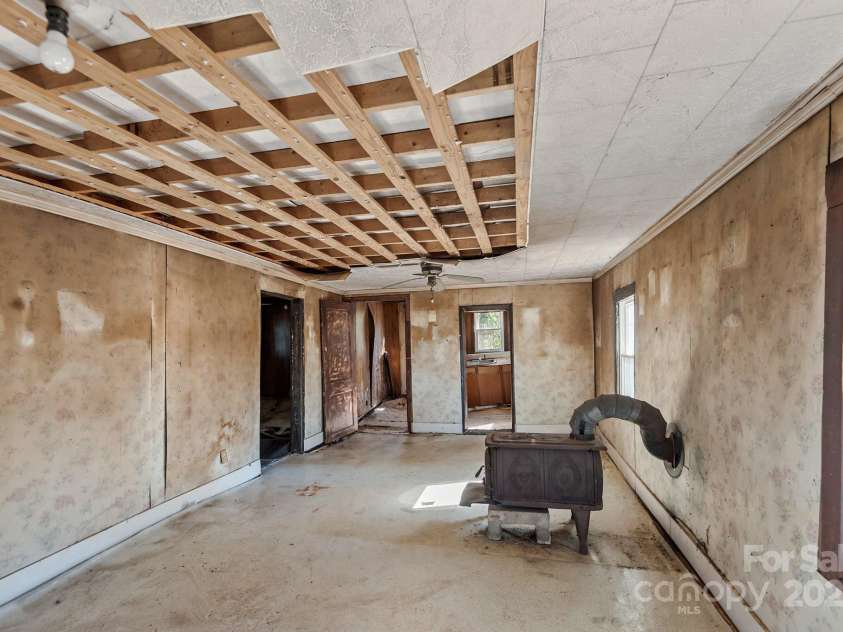 2232 US Hwy 13 Highway, Ahoskie, NC 27910.  MLS# CAR4227992, YatesRealty ID 8781. 