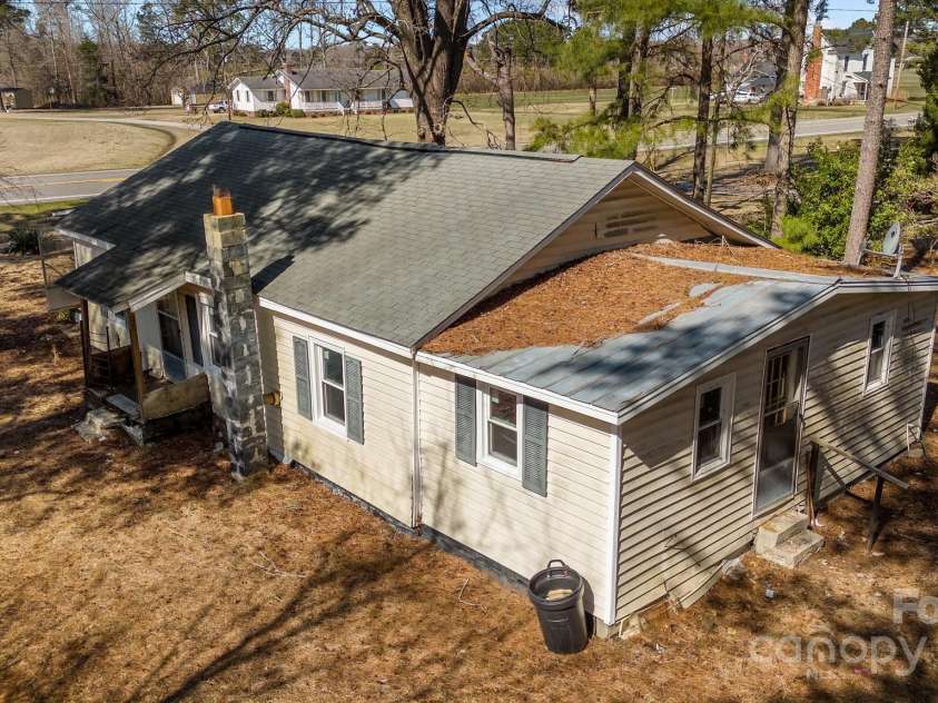 2232 US Hwy 13 Highway, Ahoskie, NC 27910.  MLS# CAR4227992, YatesRealty ID 8781. 