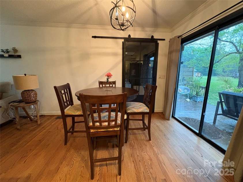 212 Stewart Avenue, Mooresville, NC 28115.  MLS# CAR4246440, YatesRealty ID 8783. 