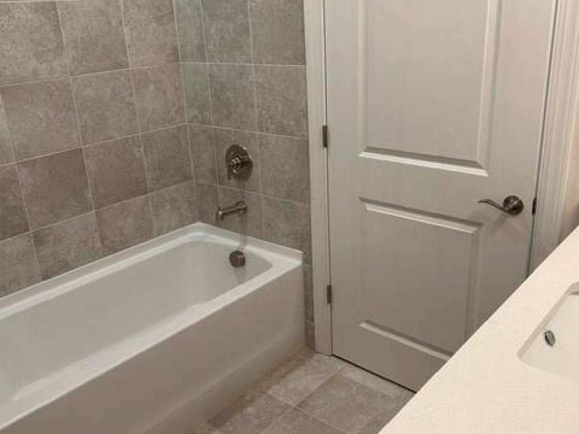 3048 Five Creek Road, Charlotte, NC 28213.  MLS# CAR4302614, YatesRealty ID 8783. 