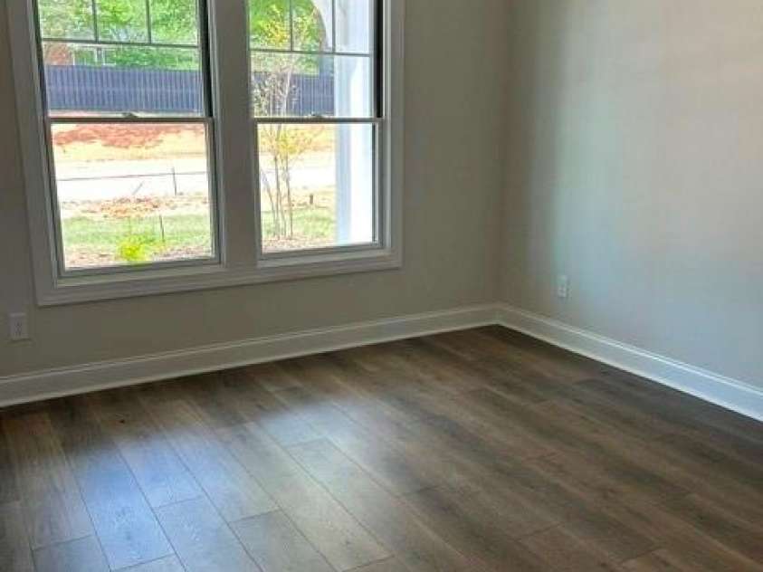3048 Five Creek Road, Charlotte, NC 28213.  MLS# CAR4302614, YatesRealty ID 8783. 
