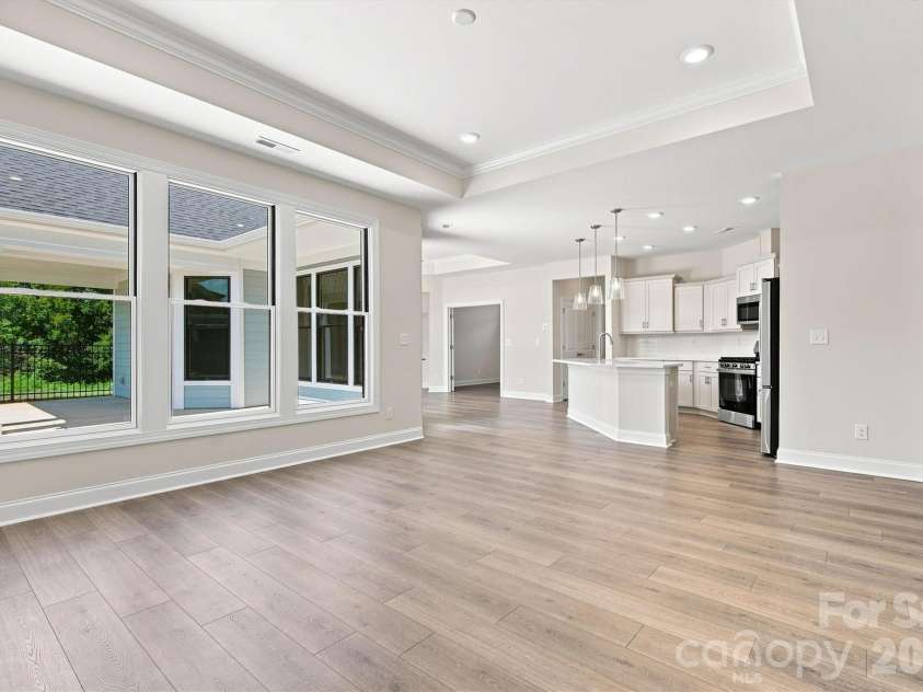 3048 Five Creek Road, Charlotte, NC 28213.  MLS# CAR4302614, YatesRealty ID 8783. 
