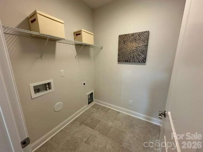 3048 Five Creek Road, Charlotte, NC 28213.  MLS# CAR4302614, YatesRealty ID 8783. 