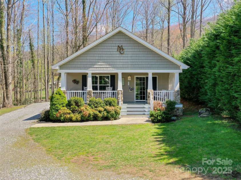 107 Timberline Drive, Maggie Valley, NC 28751.  MLS# CAR4247812, YatesRealty ID 8784. 