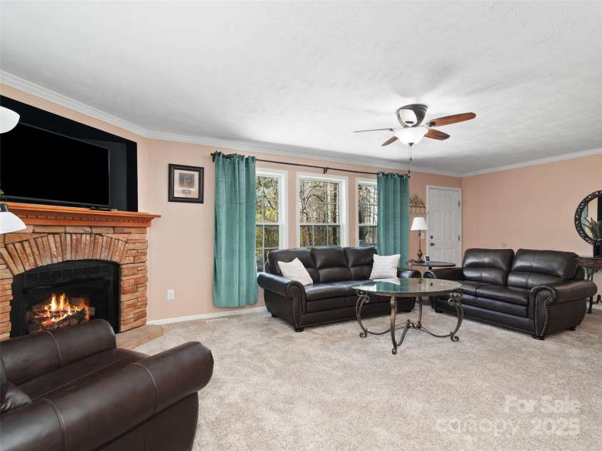 107 Timberline Drive, Maggie Valley, NC 28751.  MLS# CAR4247812, YatesRealty ID 8784. 