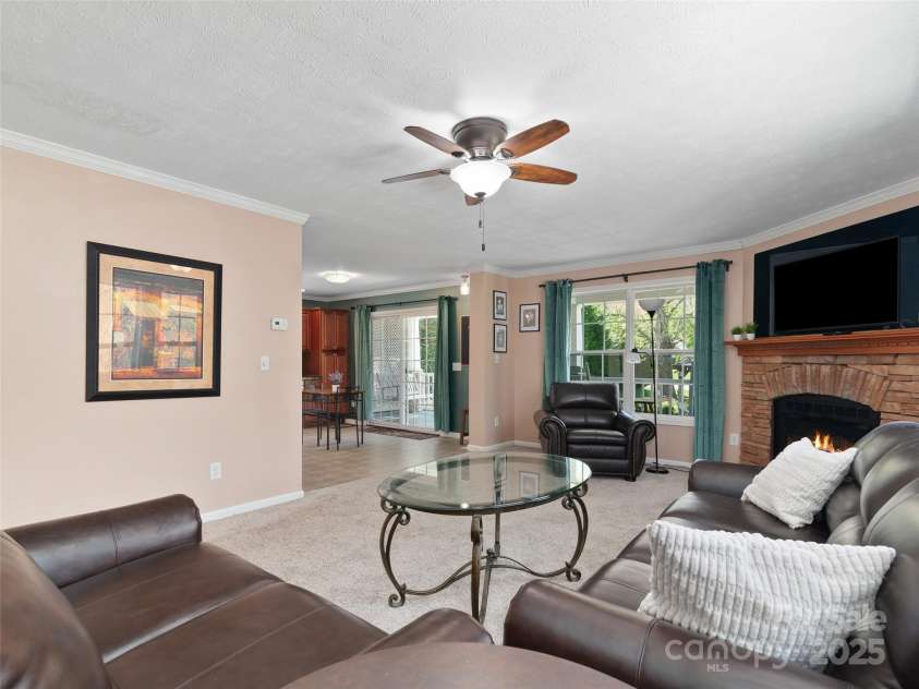 107 Timberline Drive, Maggie Valley, NC 28751.  MLS# CAR4247812, YatesRealty ID 8784. 