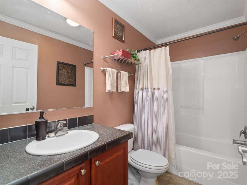 107 Timberline Drive, Maggie Valley, NC 28751.  MLS# CAR4247812, YatesRealty ID 8784. 