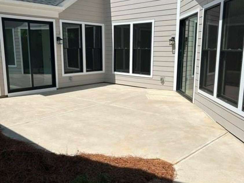 3044 Five Creek Road, Charlotte, NC 28213.  MLS# CAR4243569, YatesRealty ID 8784. 