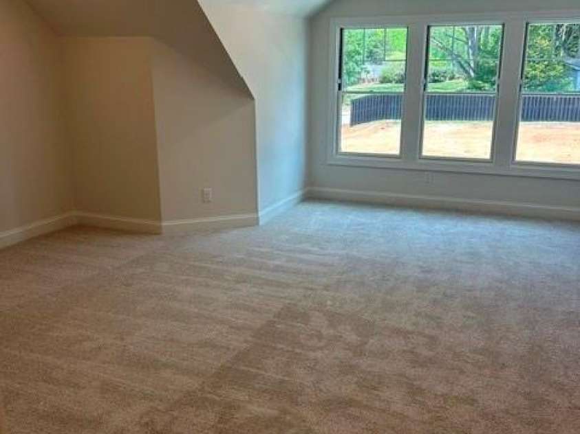 3044 Five Creek Road, Charlotte, NC 28213.  MLS# CAR4243569, YatesRealty ID 8784. 