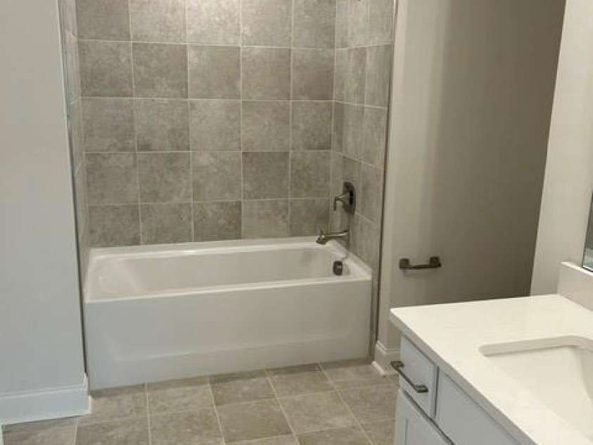 3044 Five Creek Road, Charlotte, NC 28213.  MLS# CAR4243569, YatesRealty ID 8784. 