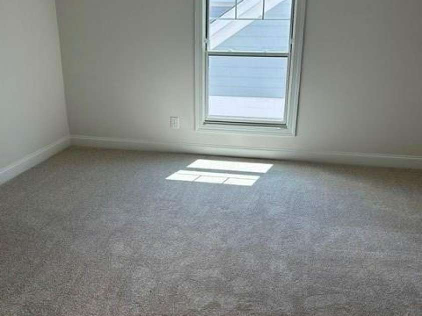 3044 Five Creek Road, Charlotte, NC 28213.  MLS# CAR4243569, YatesRealty ID 8784. 