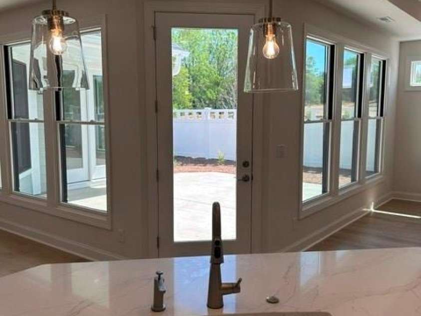 4185 Creek Bridge Circle, Charlotte, NC 28213.  MLS# CAR4243535, YatesRealty ID 8787. 