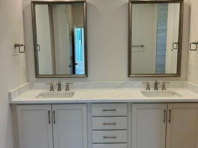 4185 Creek Bridge Circle, Charlotte, NC 28213.  MLS# CAR4243535, YatesRealty ID 8787. 