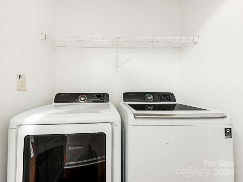 4838 Elizabeth Street, Charlotte, NC 28269.  MLS# CAR4190564, YatesRealty ID 8787. Laundry