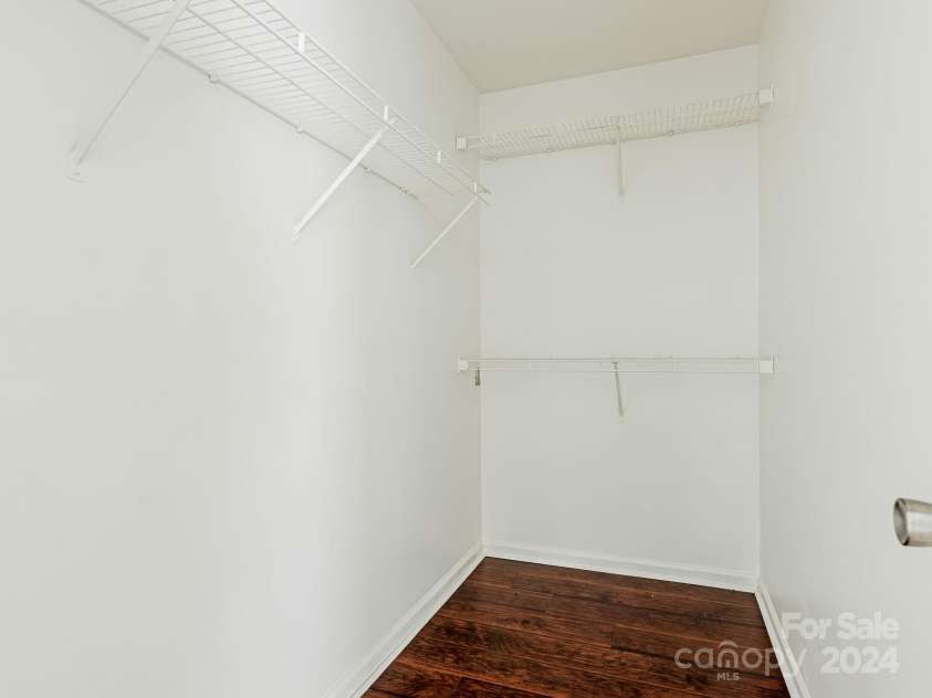 4838 Elizabeth Street, Charlotte, NC 28269.  MLS# CAR4190564, YatesRealty ID 8787. Primary Closet