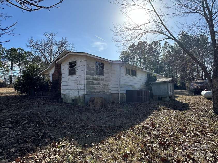 11298 Hwy 265 Highway, Jefferson, SC 29718.  MLS# CAR4206001, YatesRealty ID 8788. Side/Rear View