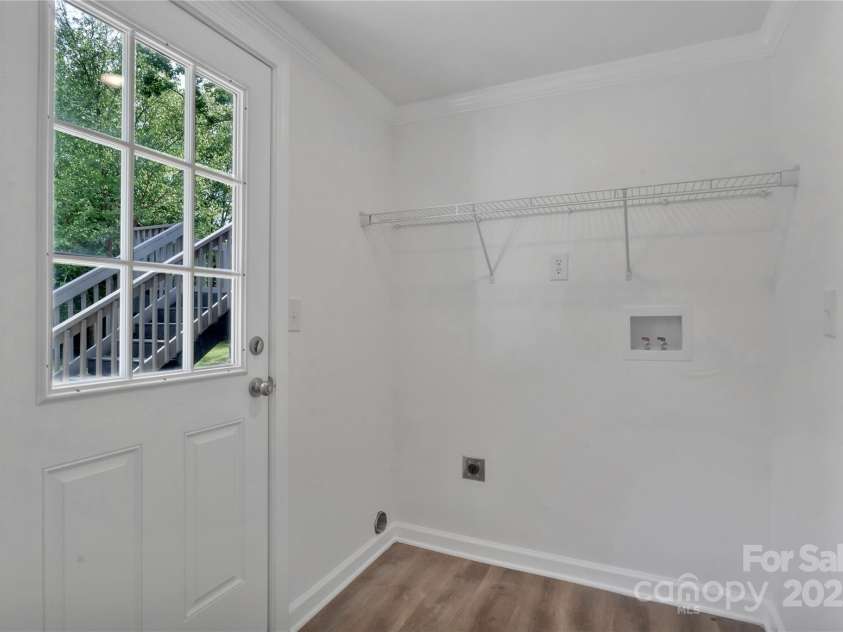 205 Mcgregor Road, Gastonia, NC 28056.  MLS# CAR4248656, YatesRealty ID 8789. 