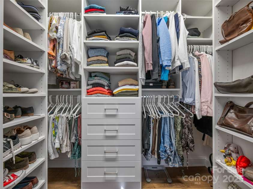 2508 Carriage Falls Court, Hendersonville, NC 28791.  MLS# CAR4321365, YatesRealty ID 879. 