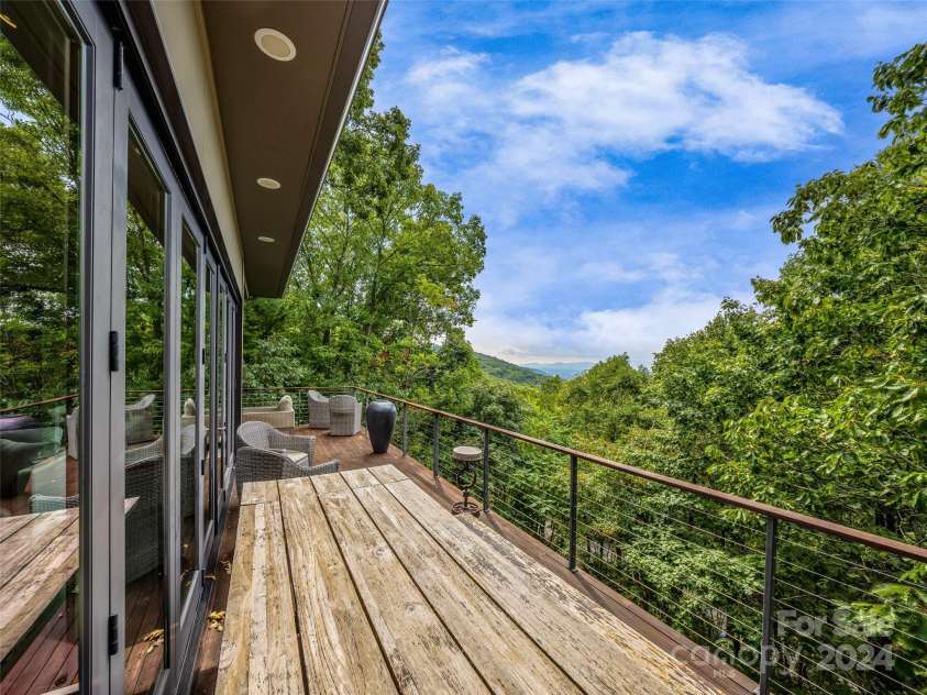 219 Old Toll Road, Asheville, NC 28804.  MLS# CAR4186795, YatesRealty ID 8791. 