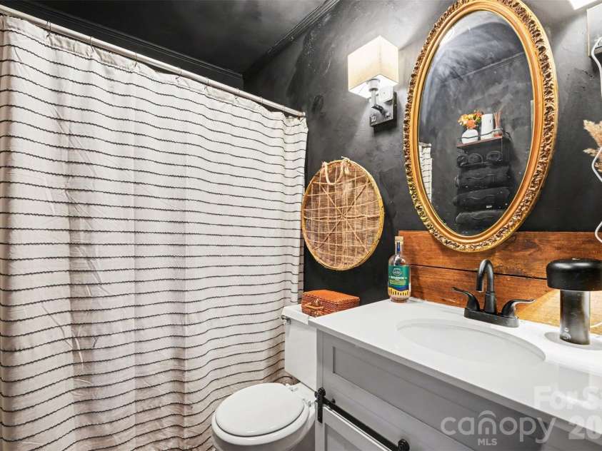 5475 Pine Ridge Drive, Connelly Springs, NC 28612.  MLS# CAR4345355, YatesRealty ID 8791. 