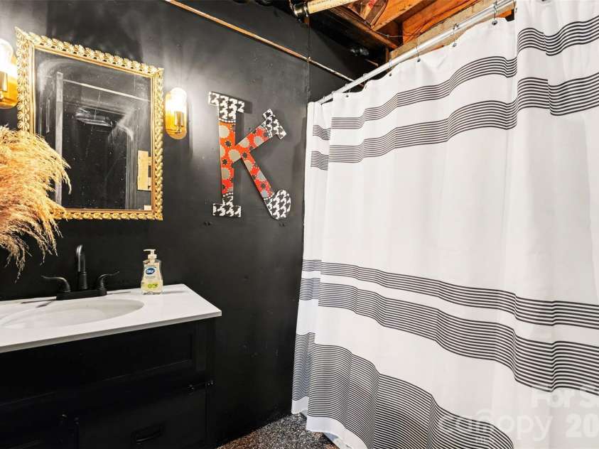 5475 Pine Ridge Drive, Connelly Springs, NC 28612.  MLS# CAR4345355, YatesRealty ID 8791. 