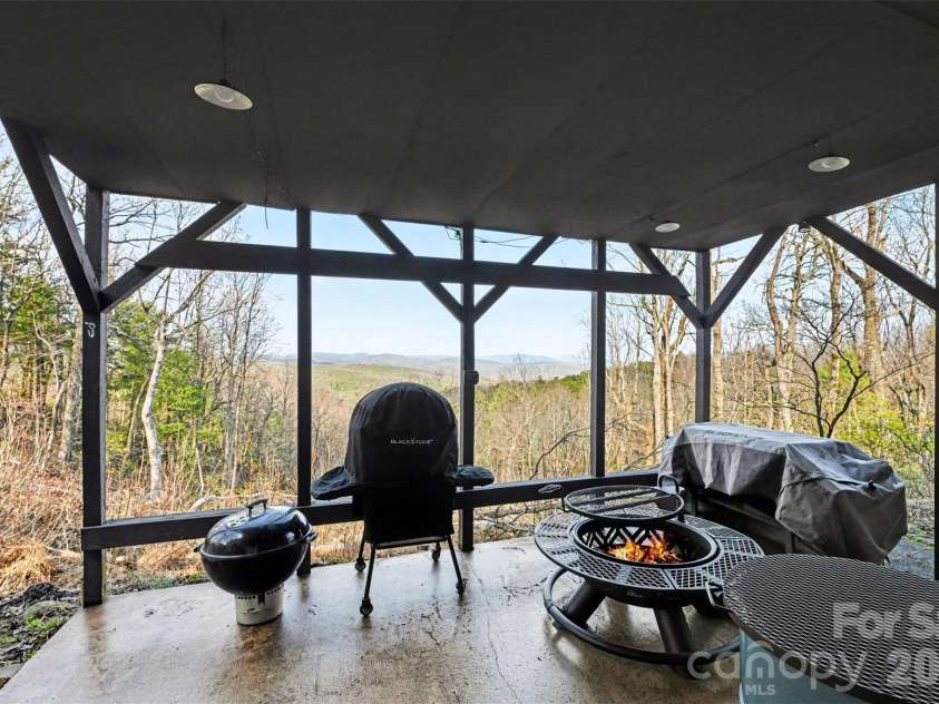 5475 Pine Ridge Drive, Connelly Springs, NC 28612.  MLS# CAR4345355, YatesRealty ID 8791. 