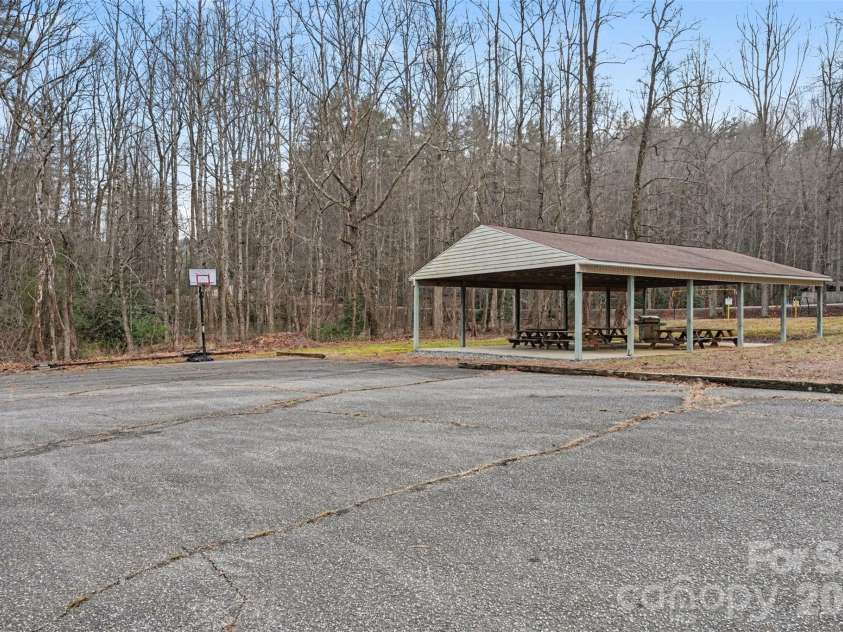 5475 Pine Ridge Drive, Connelly Springs, NC 28612.  MLS# CAR4345355, YatesRealty ID 8791. 